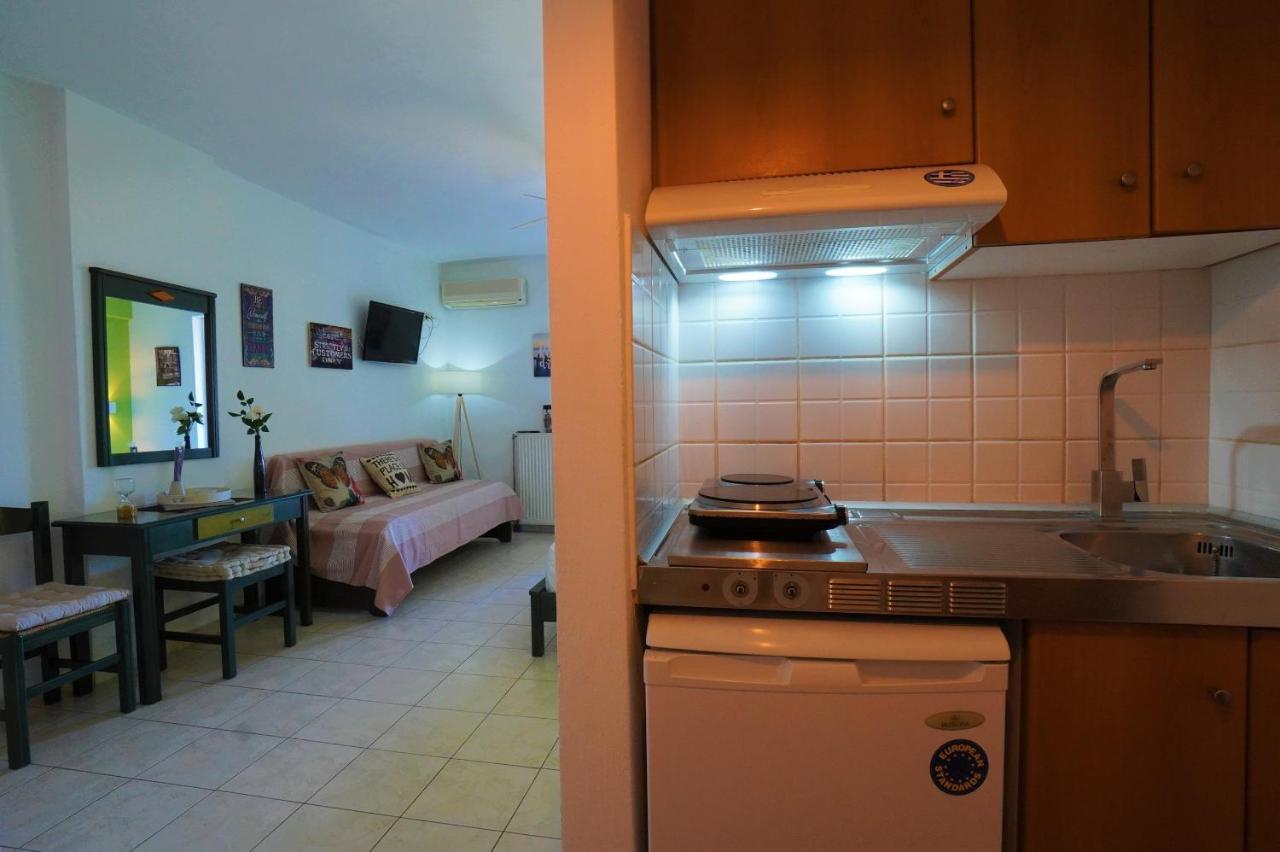 Mandy Seafront Apartments Zakynthos stad Exteriör bild