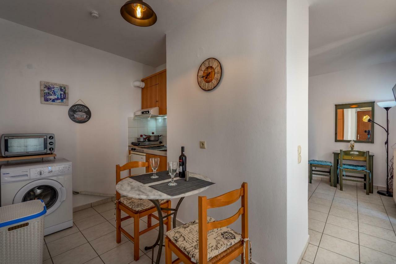 Mandy Seafront Apartments Zakynthos stad Exteriör bild